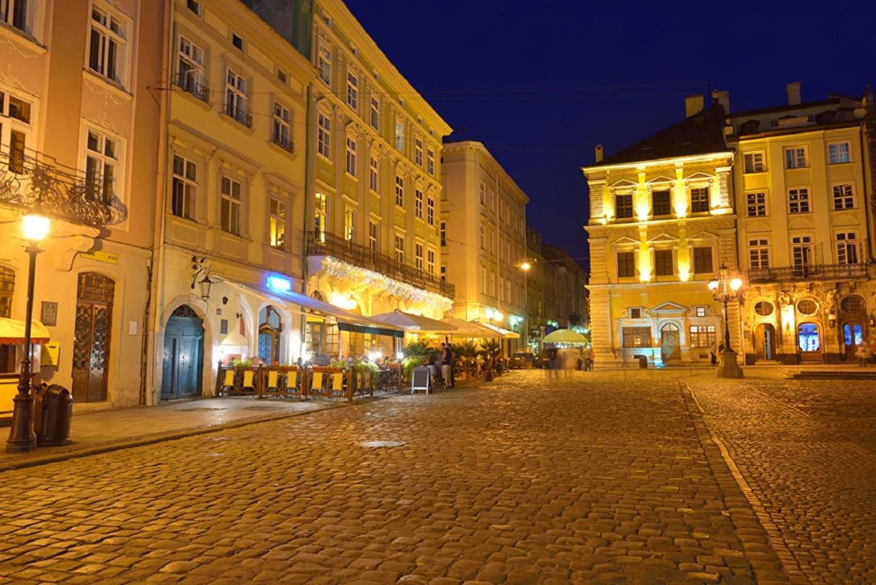 Apartment On Lychakivska Lviv Luaran gambar
